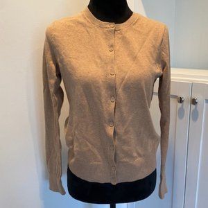 NWT!! TAN GAP BUTTON DOWN CARDIGAN!! 100% COTTON!! SZ S!!